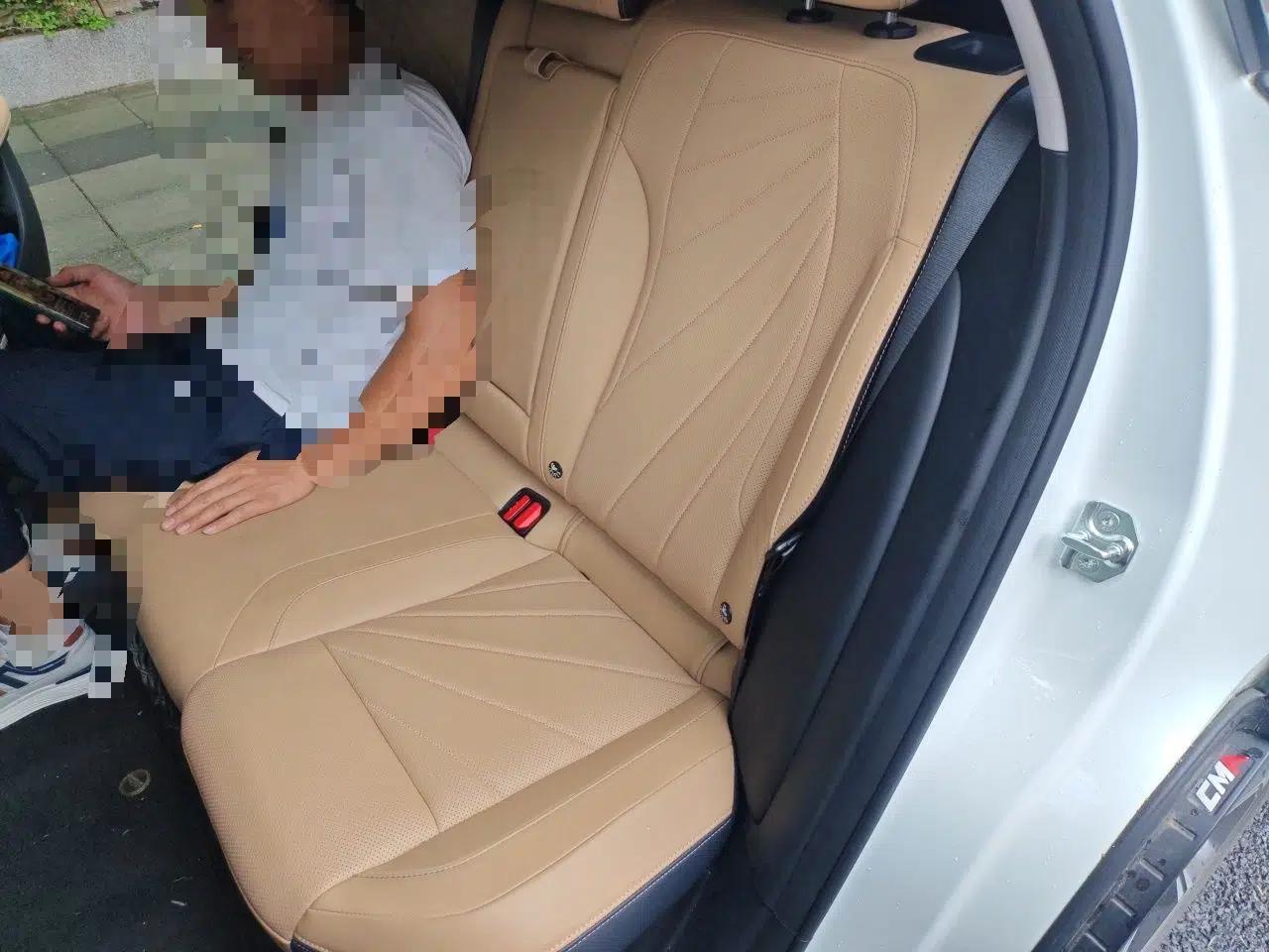 Geely Auto FX11 2023 1.5TD DCT Prestige Edition — миниатюра 17