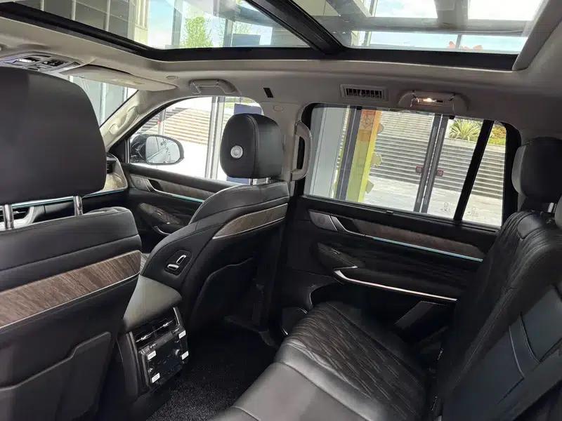Tank 500 2022 Sport Edition, 7-Seat — миниатюра 16