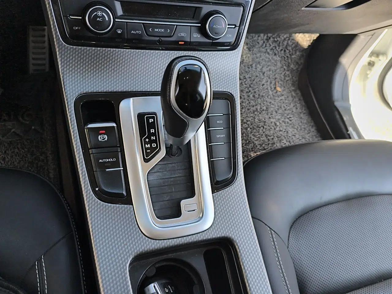 Geely Auto Emgrand GS 2017 Sport Edition 1.3T Automatic Smart Connectivity Model — миниатюра 14
