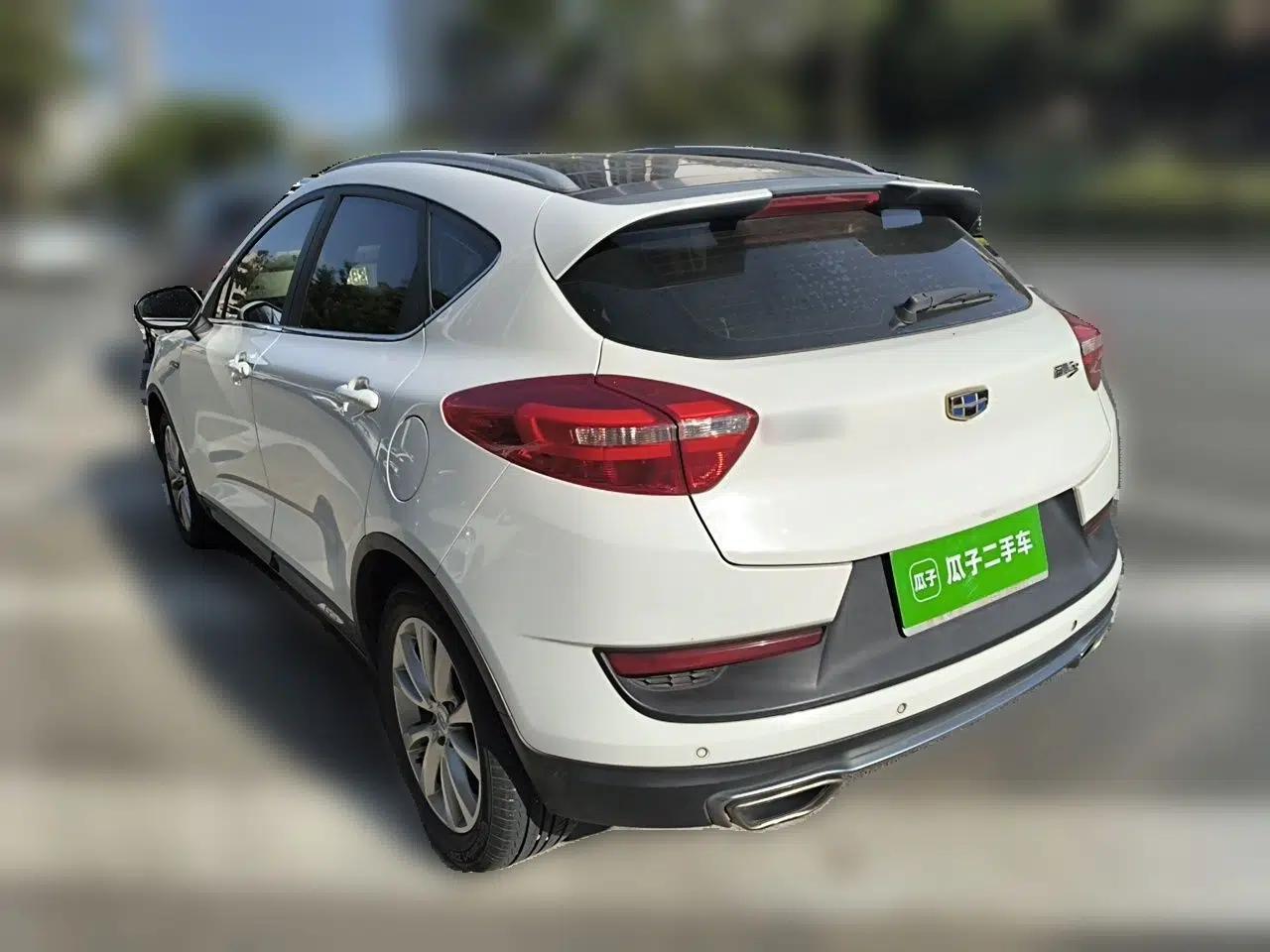 Geely Auto Emgrand GS 2017 Sport Edition 1.3T Automatic Smart Connectivity Model — миниатюра 4