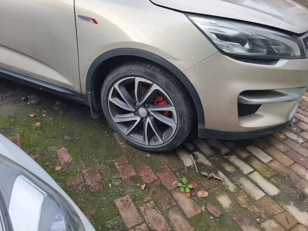 Geely Auto Emgrand GS 2016 Elegant Edition 1.3T Automatic ZhenShang Model — миниатюра 5