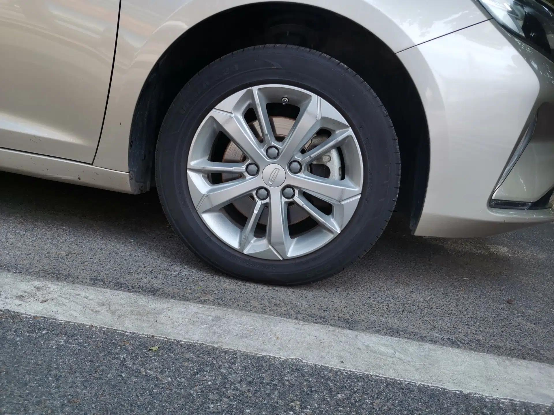 Geely Auto Emgrand GL 2020 1.4T CVT Luxury Model — миниатюра 8