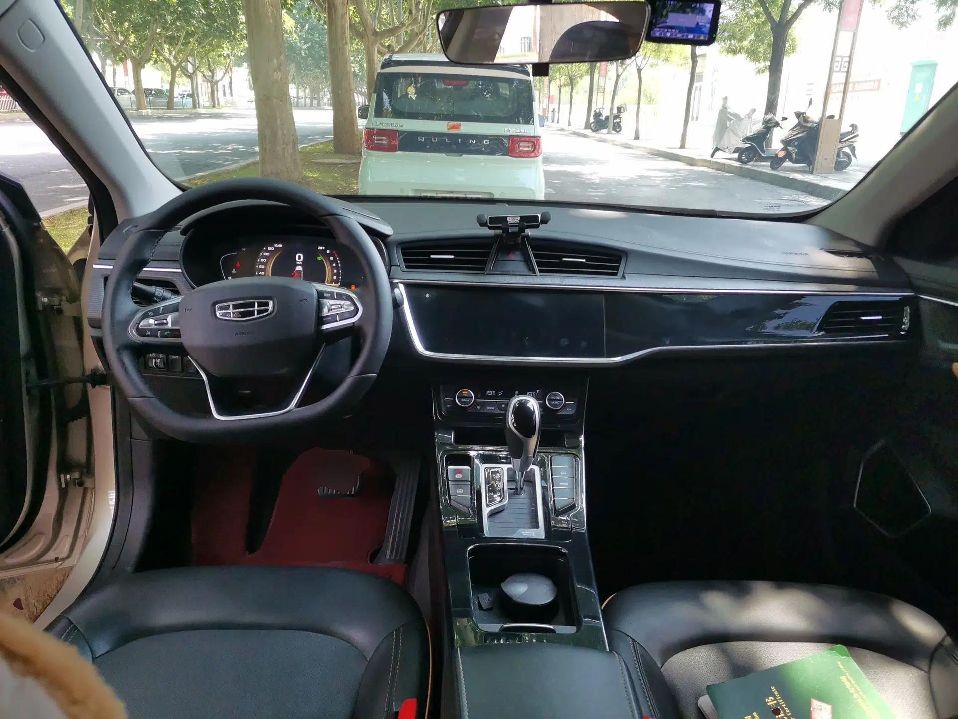 Geely Auto Emgrand GL 2020 1.4T CVT Luxury Model — миниатюра 9