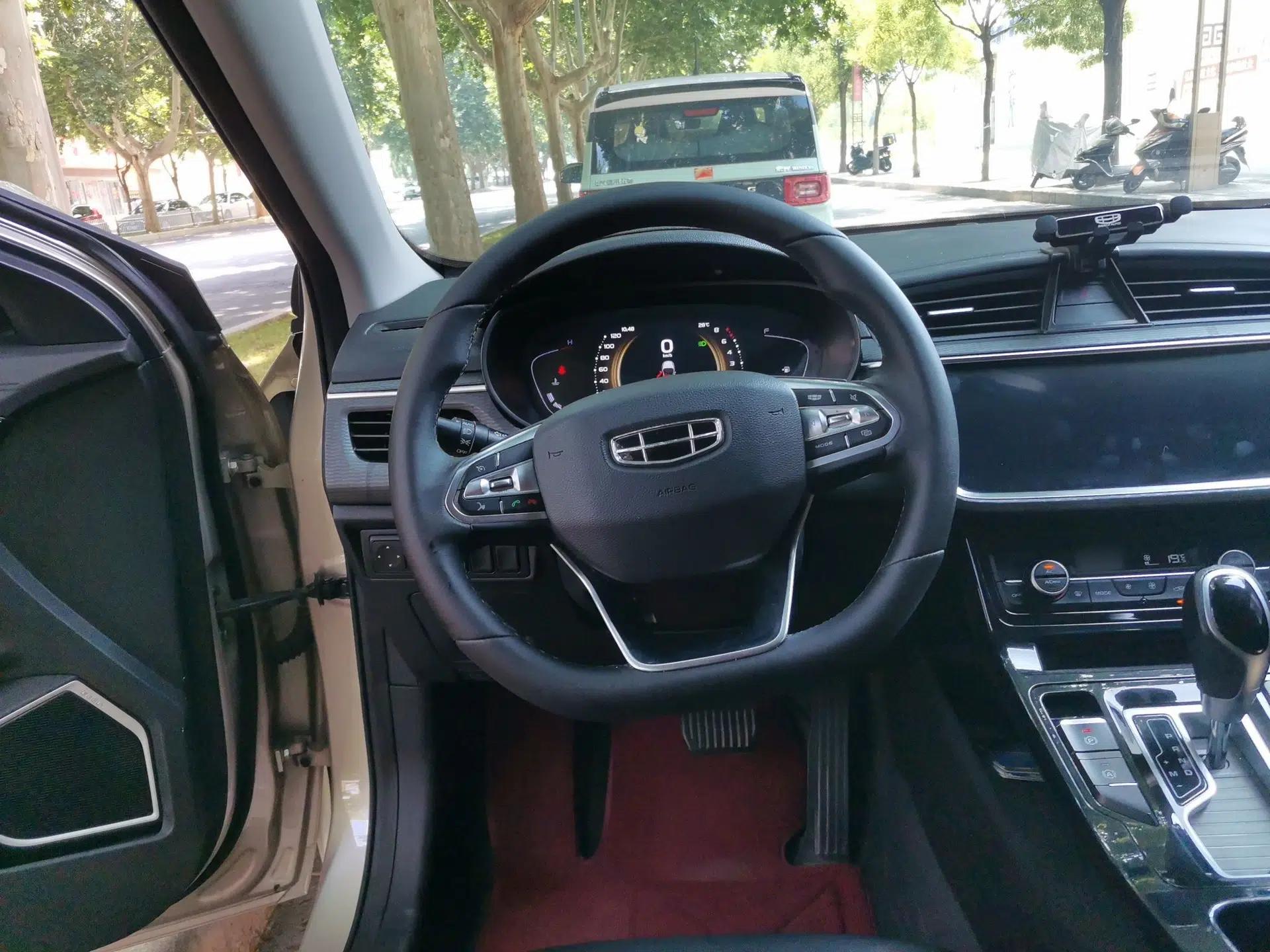 Geely Auto Emgrand GL 2020 1.4T CVT Luxury Model — миниатюра 10