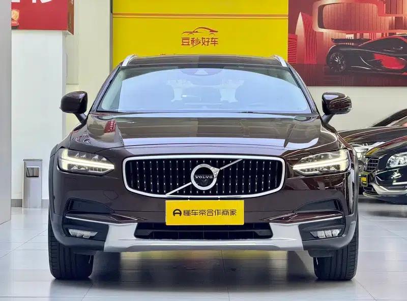 2019 Volvo V90 Cross Country T5 AWD Supreme Edition (China V Emission Standard) — миниатюра 2