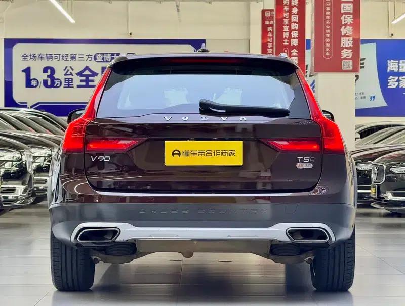 2019 Volvo V90 Cross Country T5 AWD Supreme Edition (China V Emission Standard) — миниатюра 4