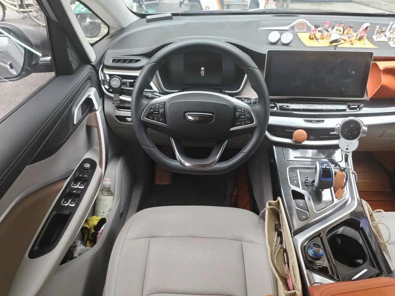 Geely Auto Jiajie New Energy 2021 ePro 1.5TD PHEV Luxurious Edition — миниатюра 9