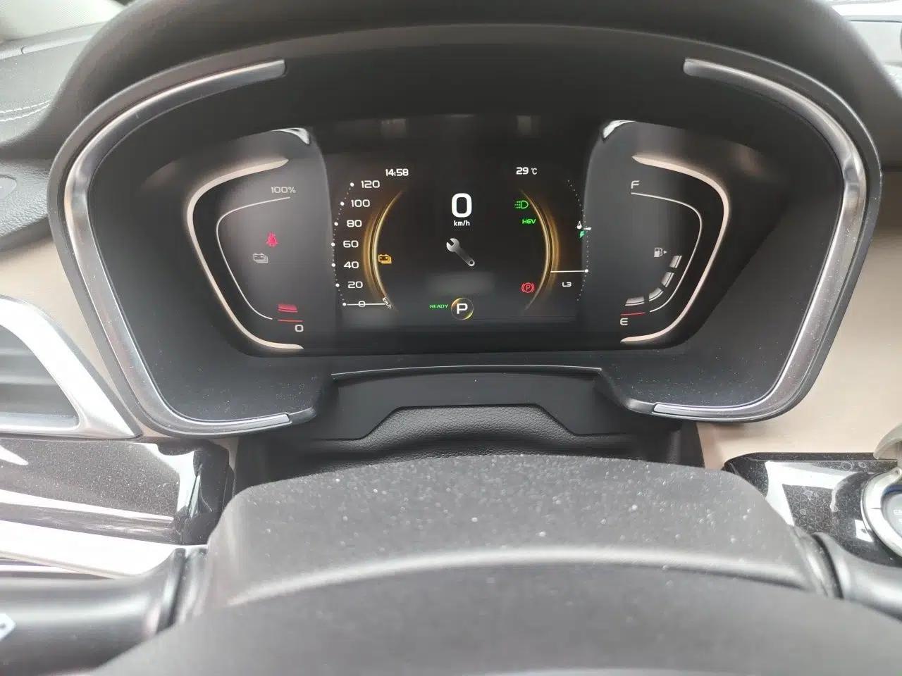 Geely Auto Jiajie New Energy 2021 ePro 1.5TD PHEV Luxurious Edition — миниатюра 10