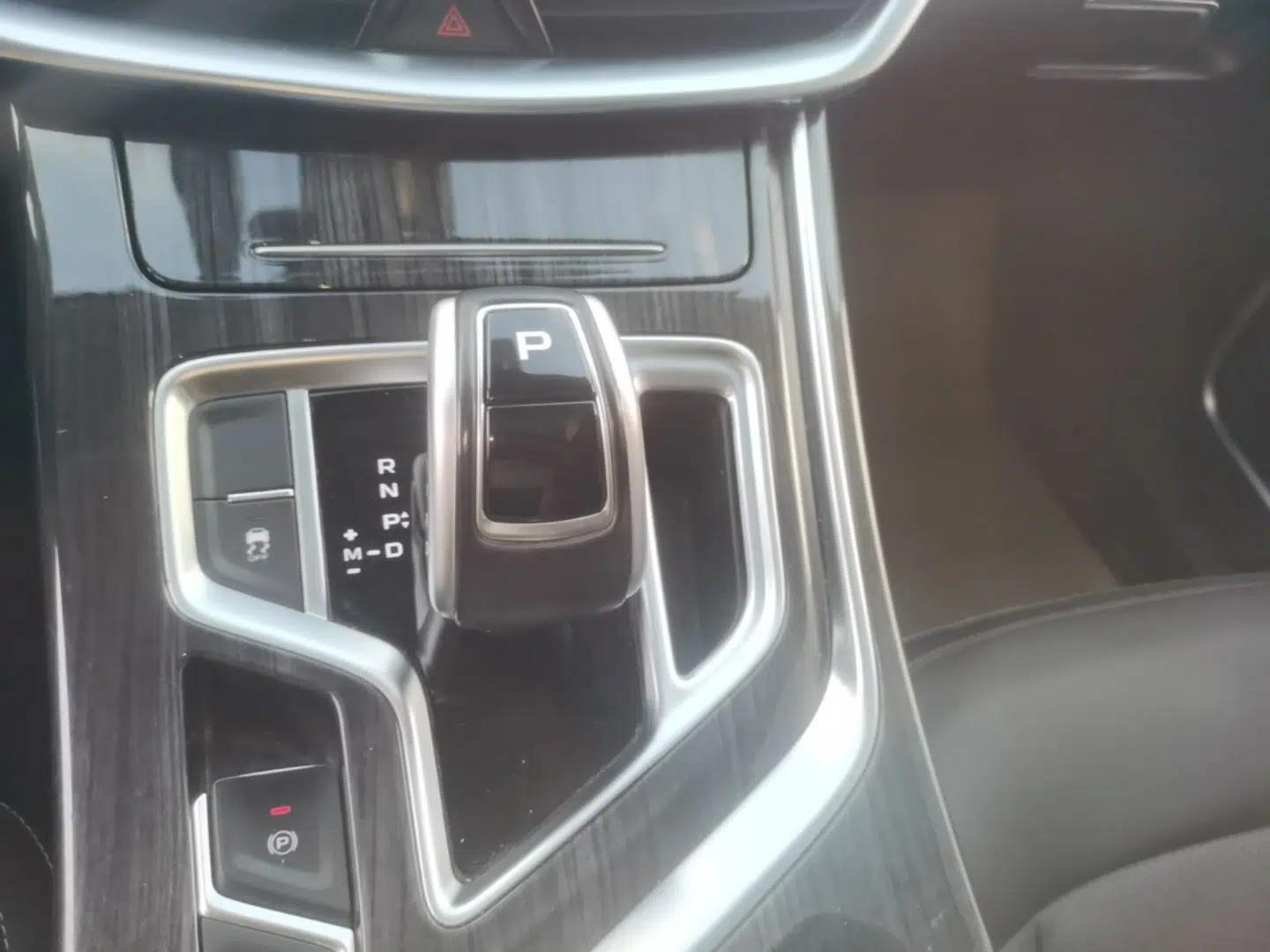 Geely Auto Jiajie 2021 1.8TD DCT Comfort Model — миниатюра 21
