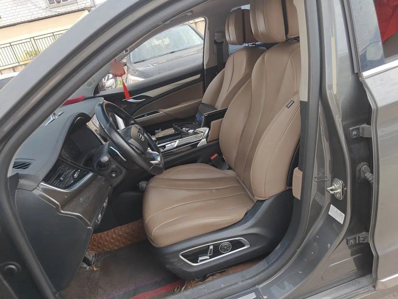 Geely Auto Emgrand GT 2018 1.5T MHEV Yaozun Edition — миниатюра 15