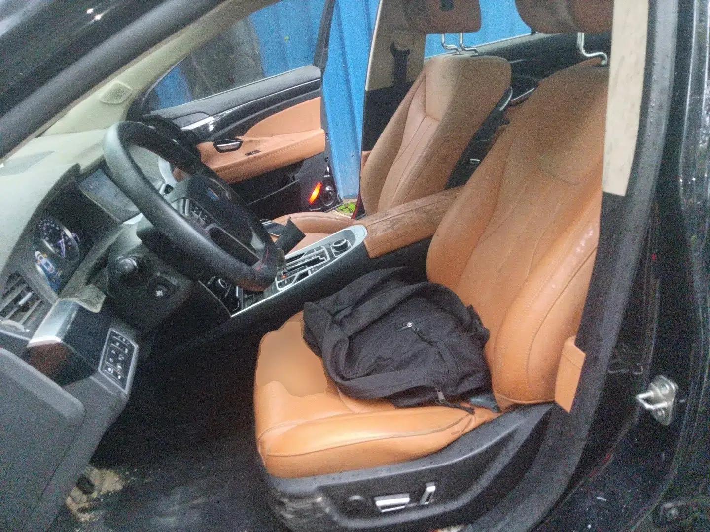 Geely Auto Emgrand GT 2015 1.8T Flagship Model — миниатюра 17