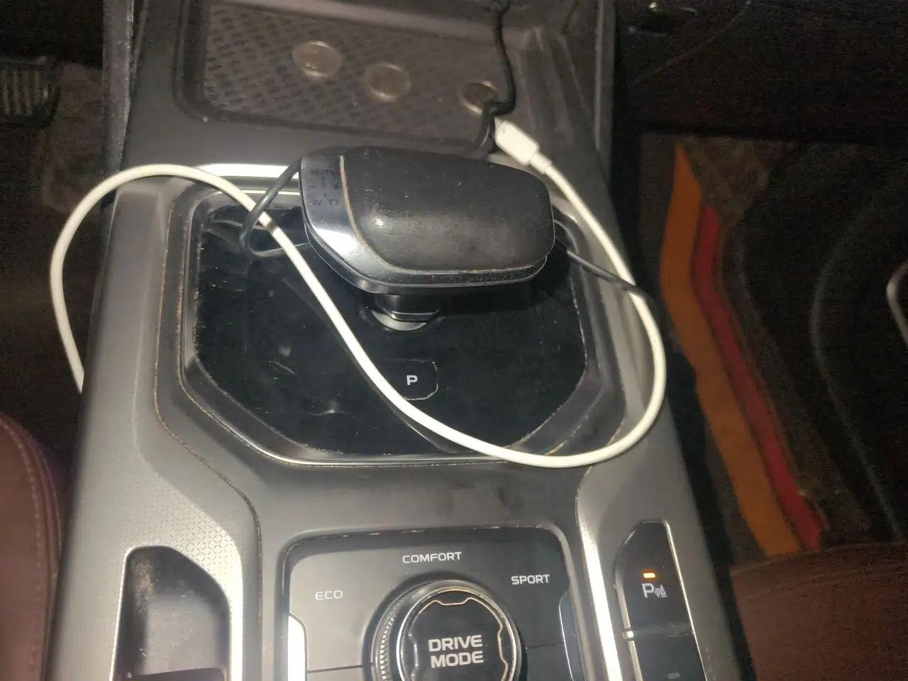 Geely Auto Haoyue 2022 1.8TD DCT Flagship 7-Seater — миниатюра 14