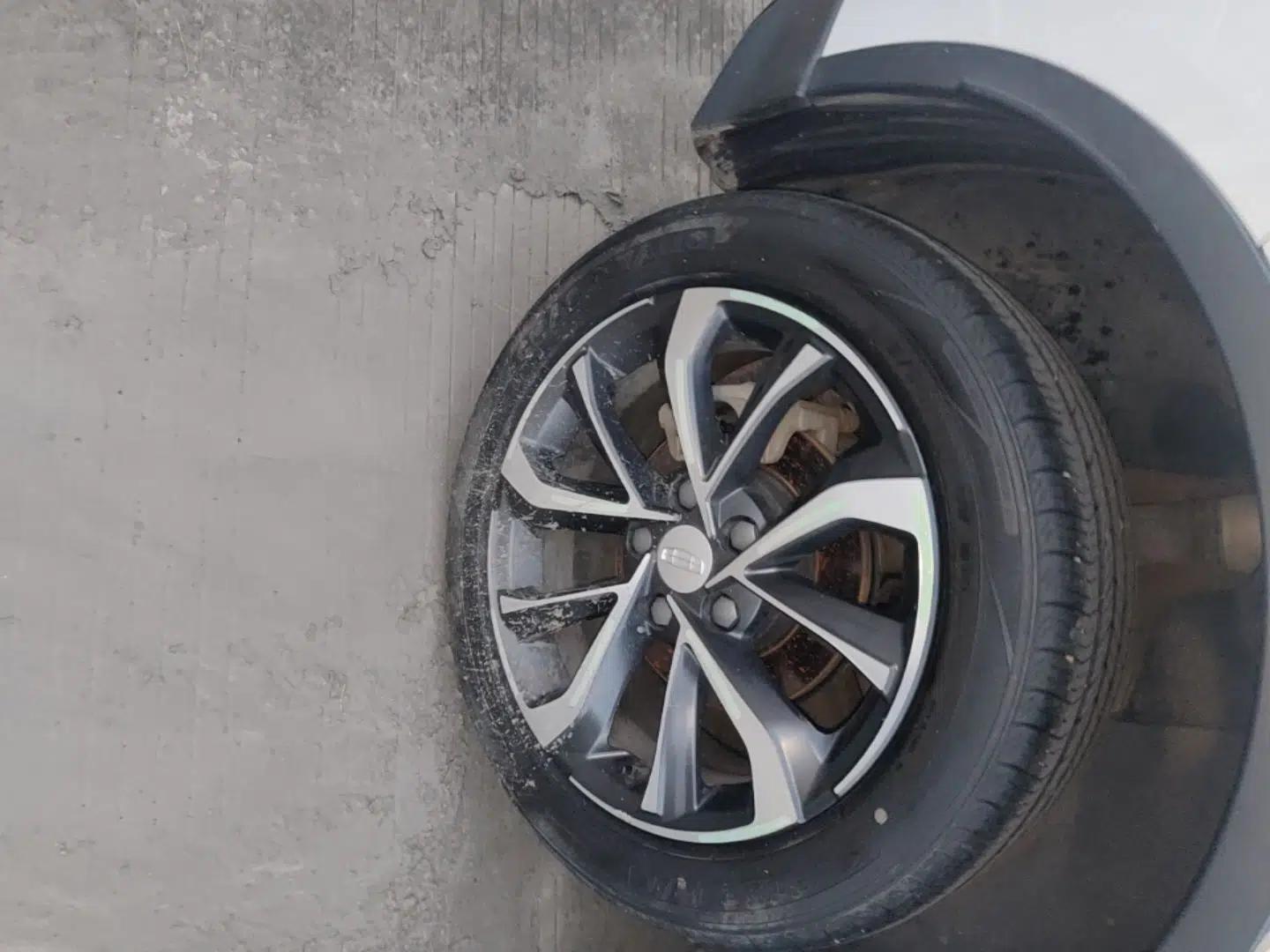Geely Auto Emgrand S 2022 1.4T CVT Crossover Player Edition — миниатюра 11