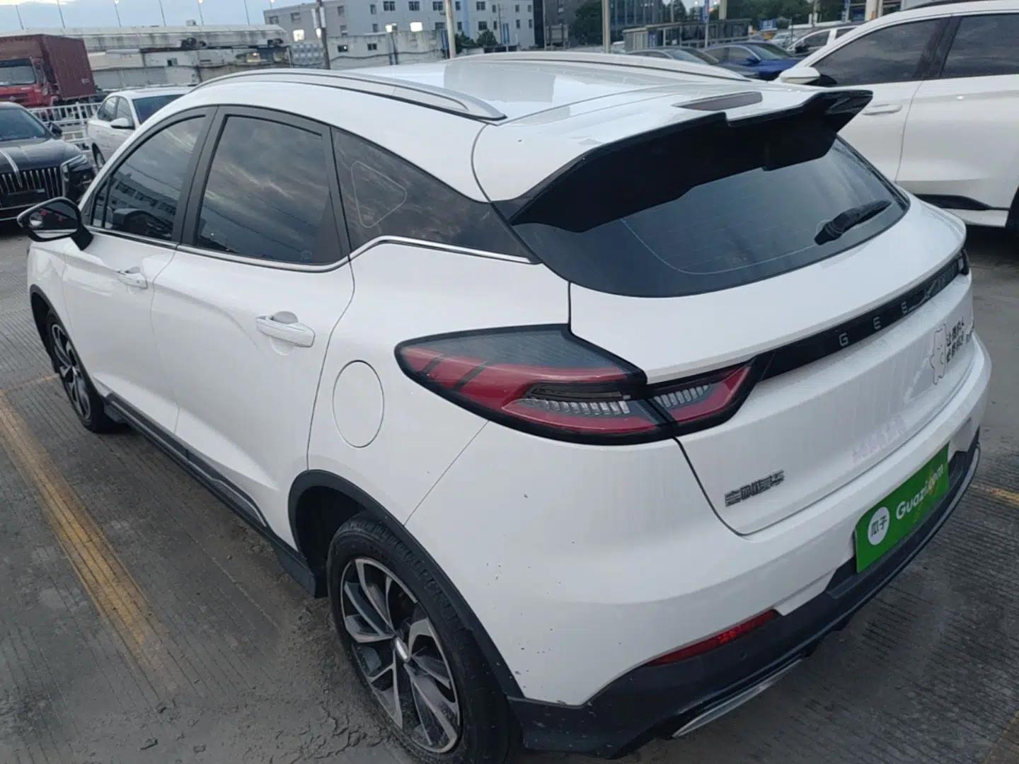 Geely Auto Emgrand S 2022 1.4T CVT Crossover Player Edition — миниатюра 4