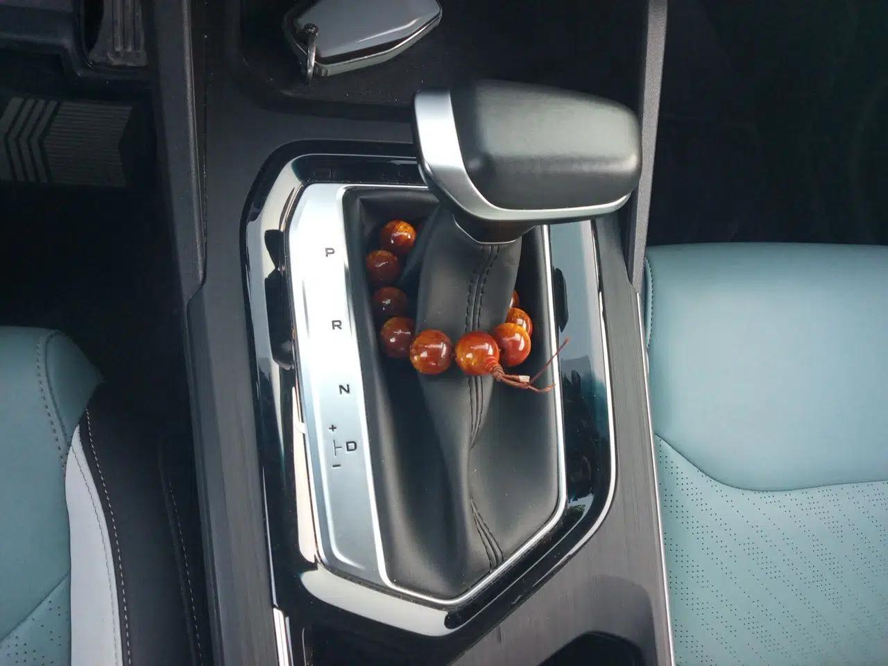 Geely Auto Emgrand S 2022 1.4T CVT Crossover Player Edition — миниатюра 14