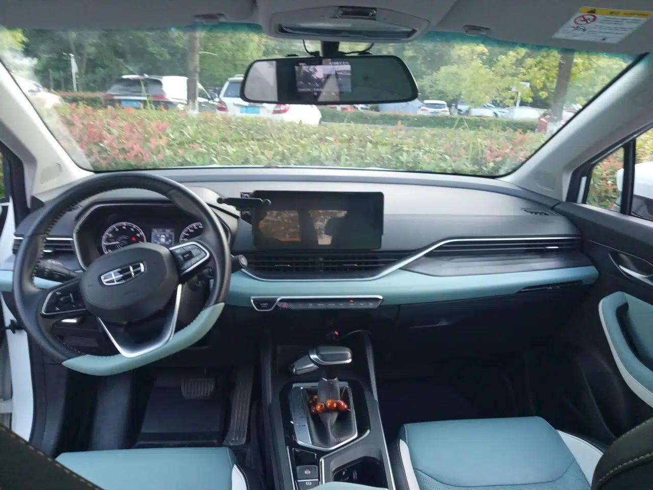 Geely Auto Emgrand S 2022 1.4T CVT Crossover Player Edition — миниатюра 18