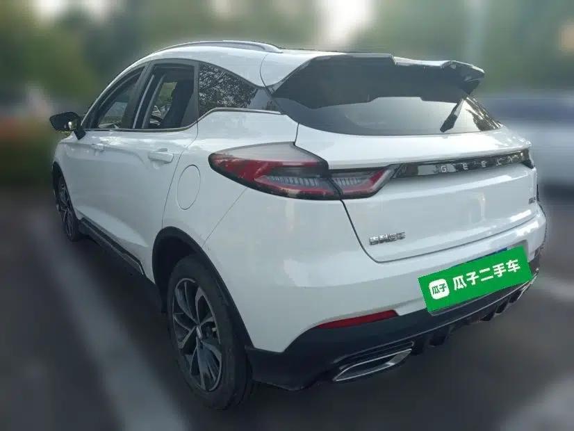 Geely Auto Emgrand S 2022 1.4T CVT Crossover Player Edition — миниатюра 4