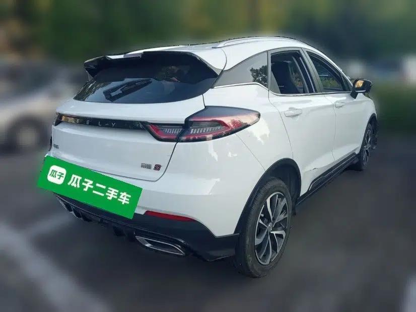 Geely Auto Emgrand S 2022 1.4T CVT Crossover Player Edition — миниатюра 6