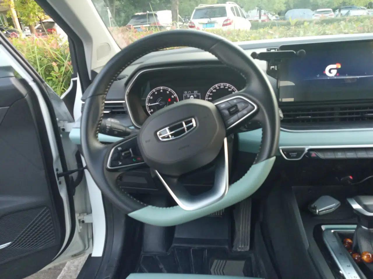 Geely Auto Emgrand S 2022 1.4T CVT Crossover Player Edition — миниатюра 10