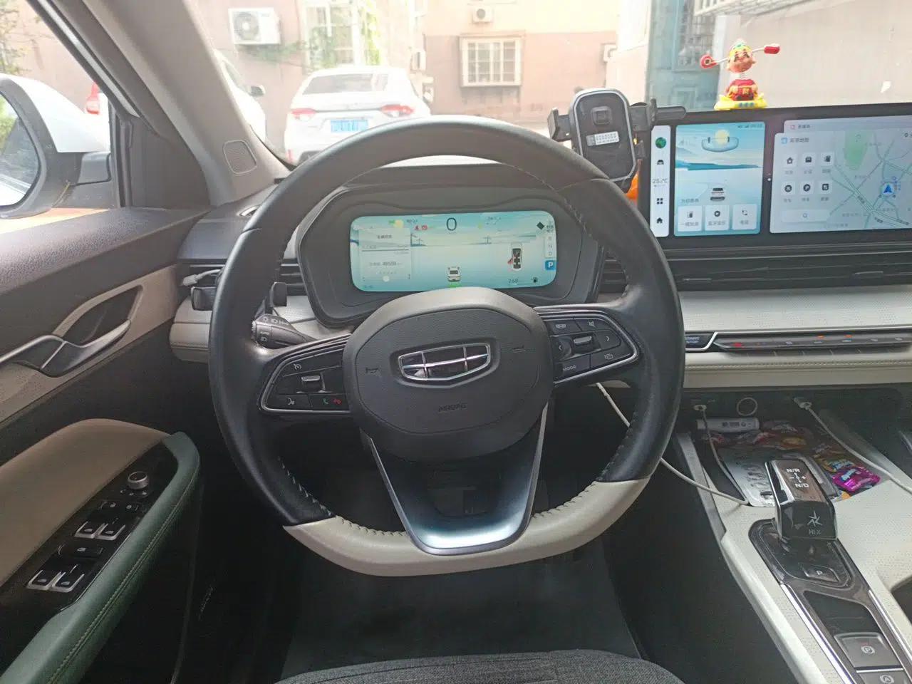 Geely Auto Emgrand L HiP 2022 1.5TD-DHT Pro 100KM Super Swift — миниатюра 10