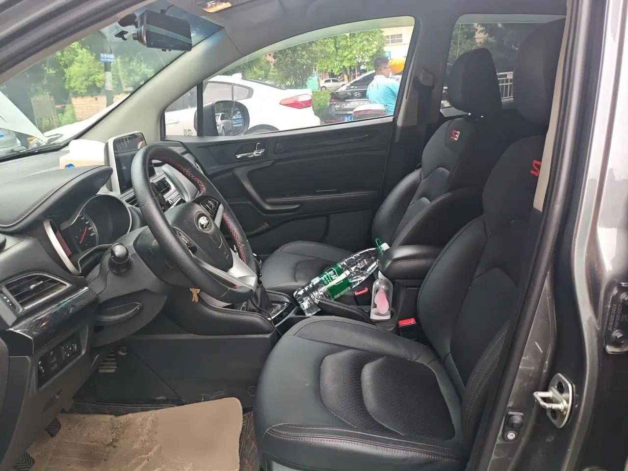 JAC Group Refine S3 2017 1.5L Manual Luxury Smart Model — миниатюра 15