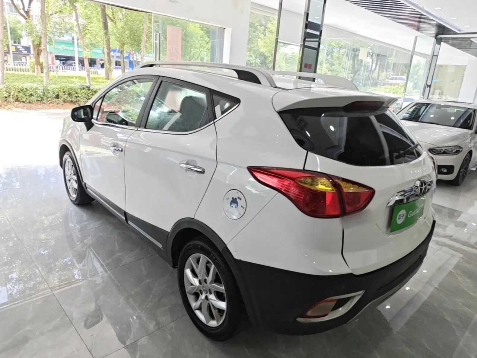 JAC Group Refine S3 2014 1.5L CVT Luxury Version — миниатюра 4