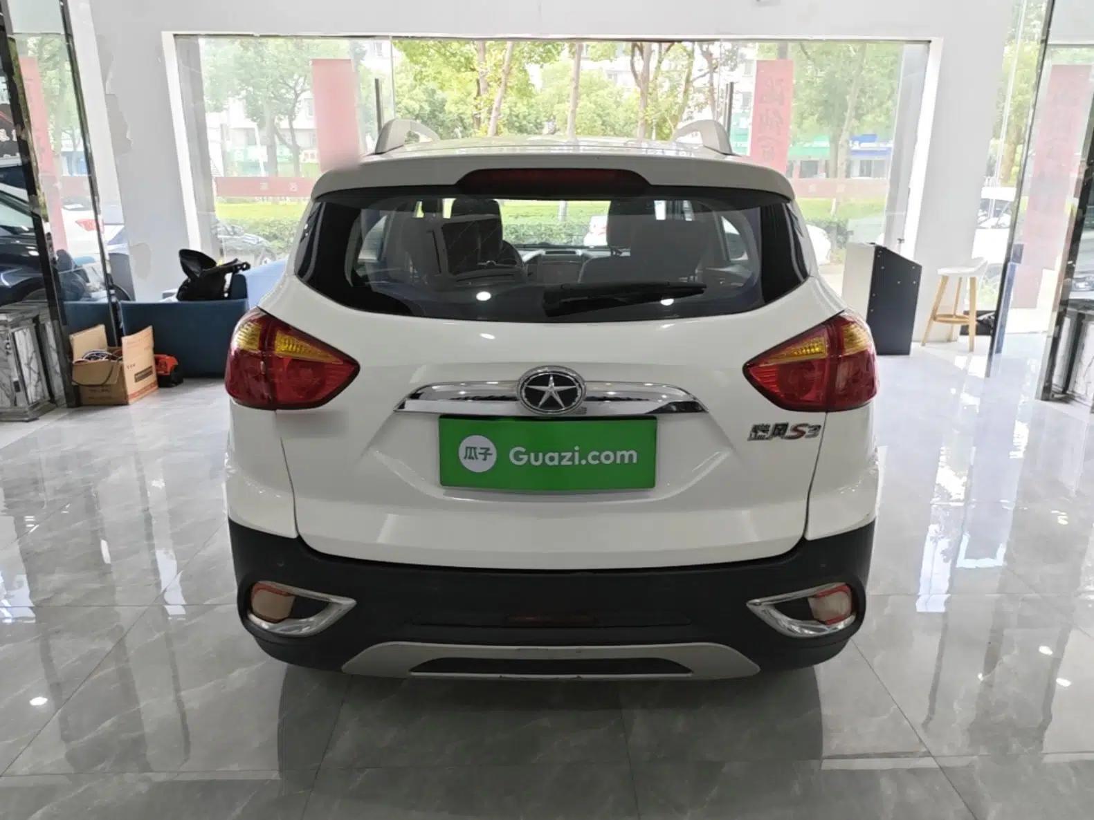 JAC Group Refine S3 2014 1.5L CVT Luxury Version — миниатюра 5