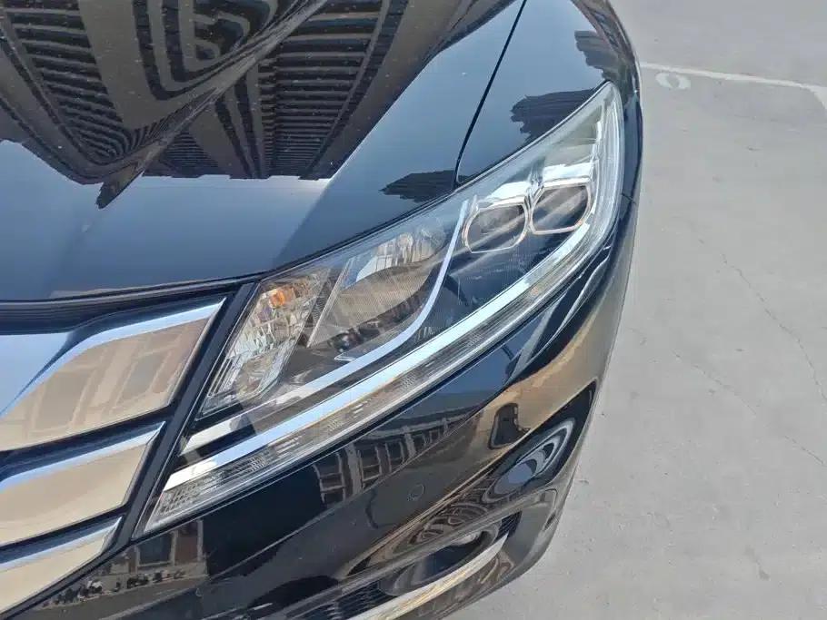 Crosstour 2016 2.4L Luxury Edition — миниатюра 5
