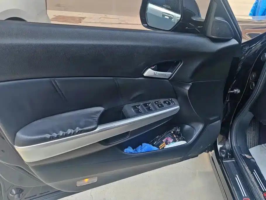 Crosstour 2016 2.4L Luxury Edition — миниатюра 7