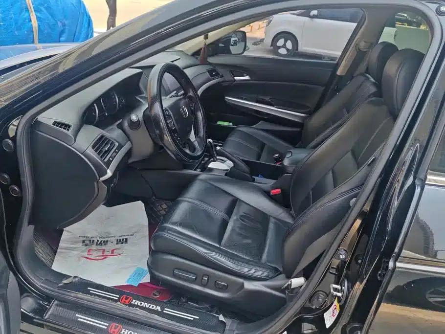 Crosstour 2016 2.4L Luxury Edition — миниатюра 9