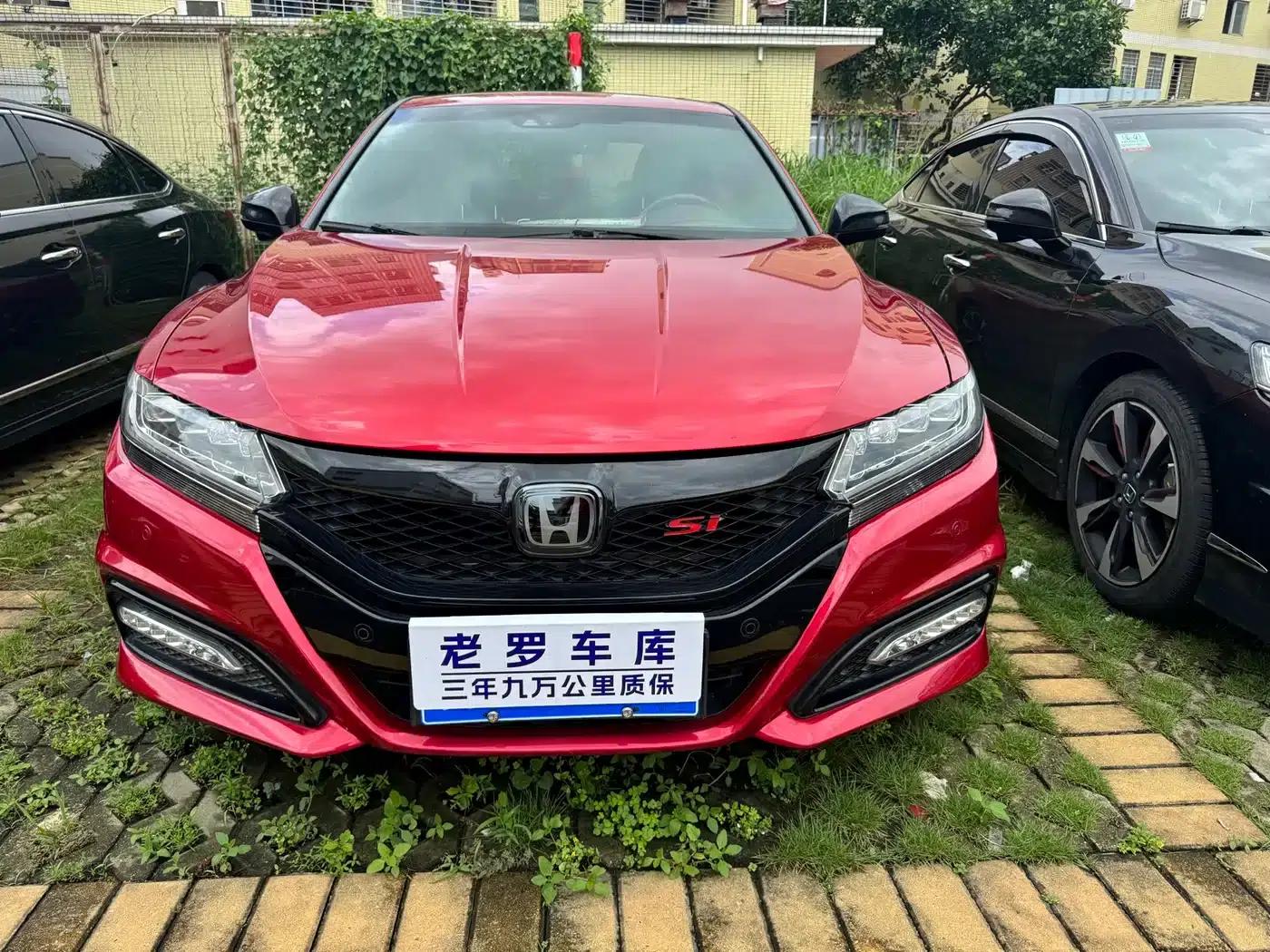 Spirior 2015 2.4L Si — миниатюра 2