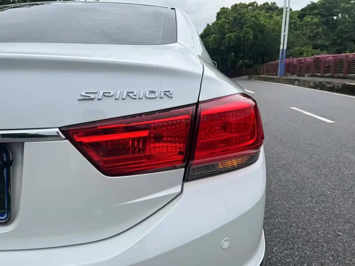 Spirior 2017 2.0L Comfort Edition — миниатюра 19
