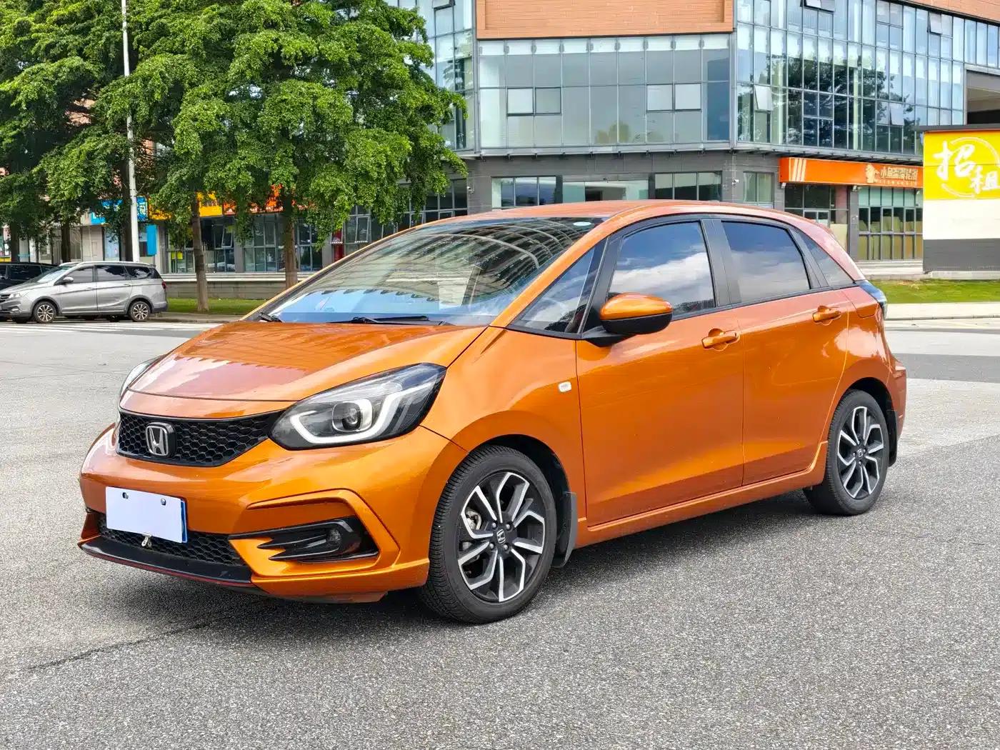 LIFE 2021 1.5L CVT SPORT Edition — миниатюра 1