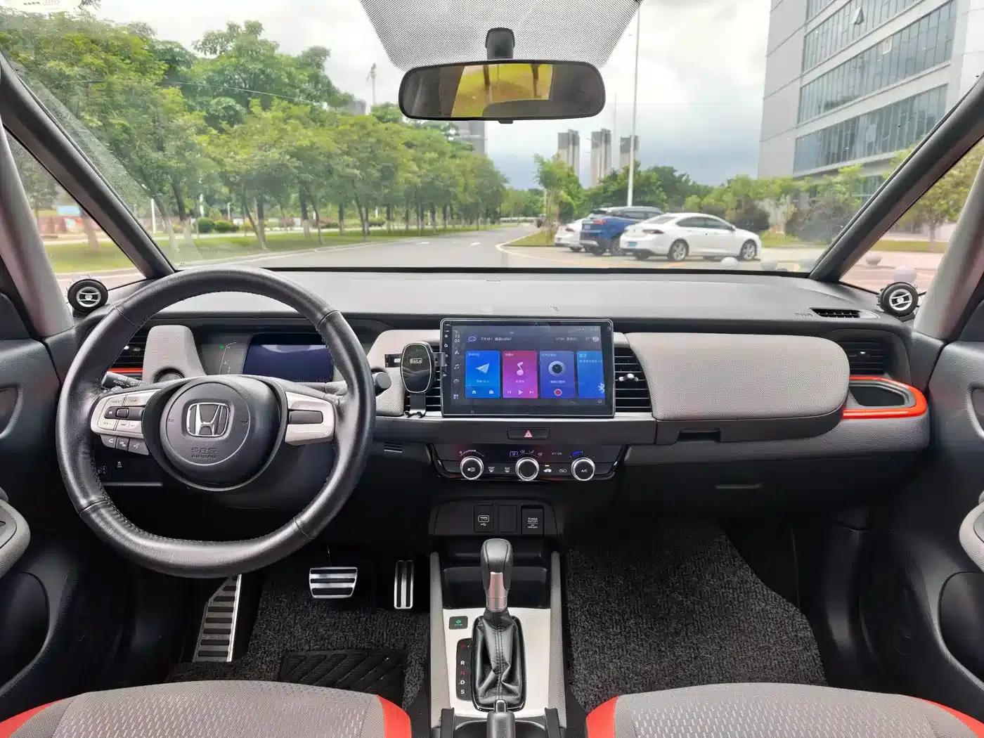 LIFE 2021 1.5L CVT SPORT Edition — миниатюра 4