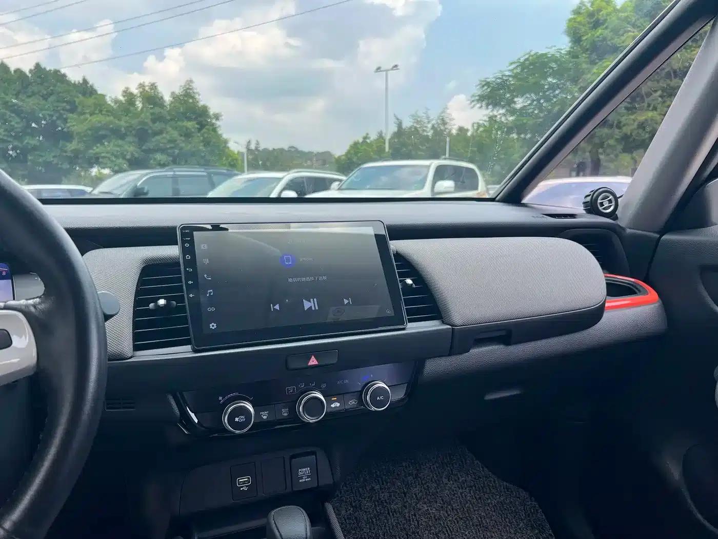 LIFE 2021 1.5L CVT SPORT Edition — миниатюра 10