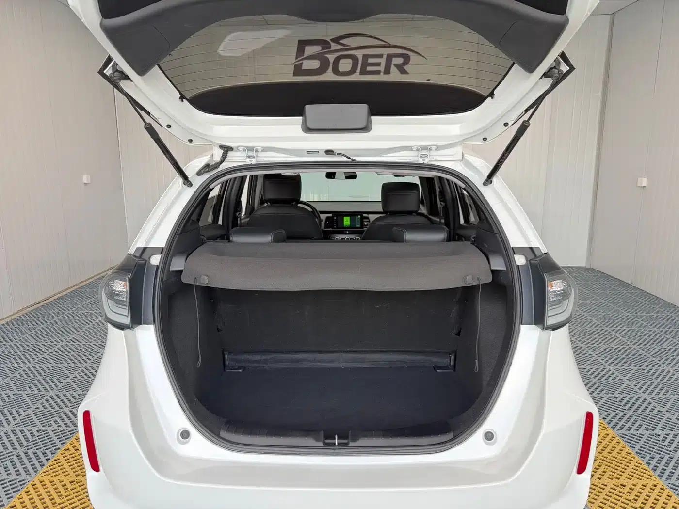 LIFE 2023 1.5L CVT SPO-SS Dynamic Edition — миниатюра 18