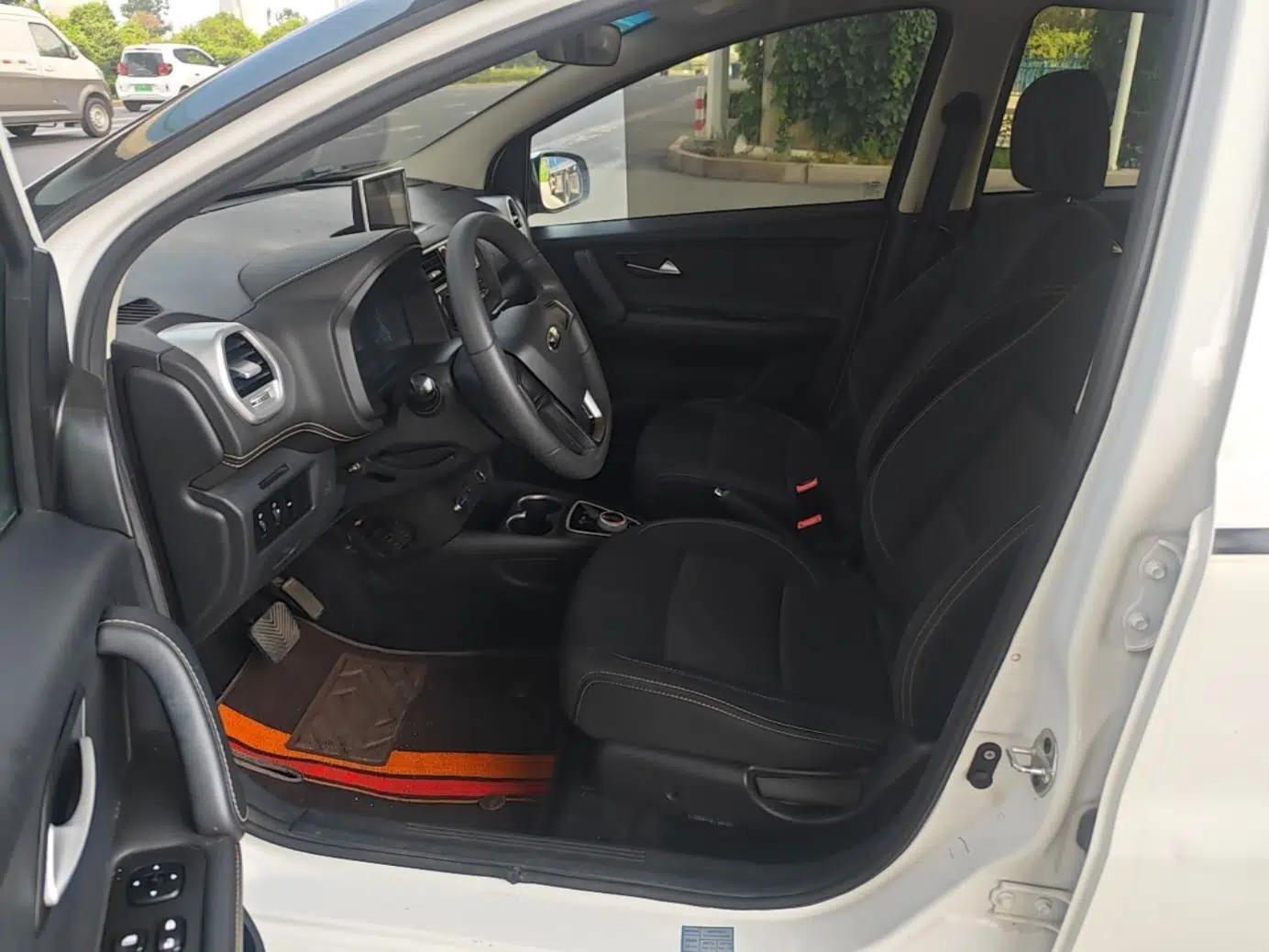 JAC Group iEV6E 2019 Youth Edition iEV6E Luxury Model — миниатюра 17