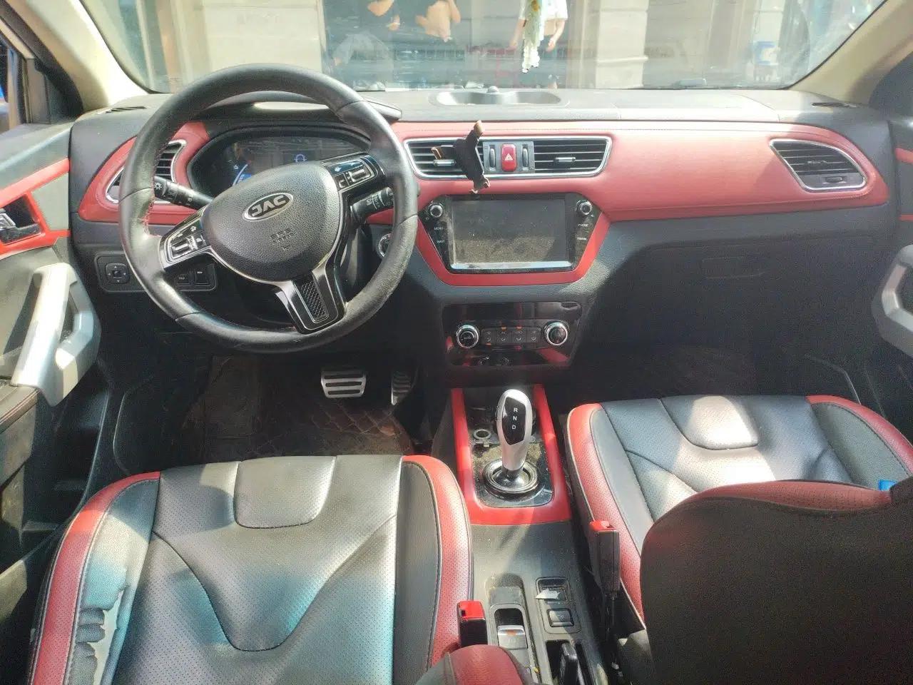 JAC Group iEV7S 2018 Smart Enjoyment Model — миниатюра 9