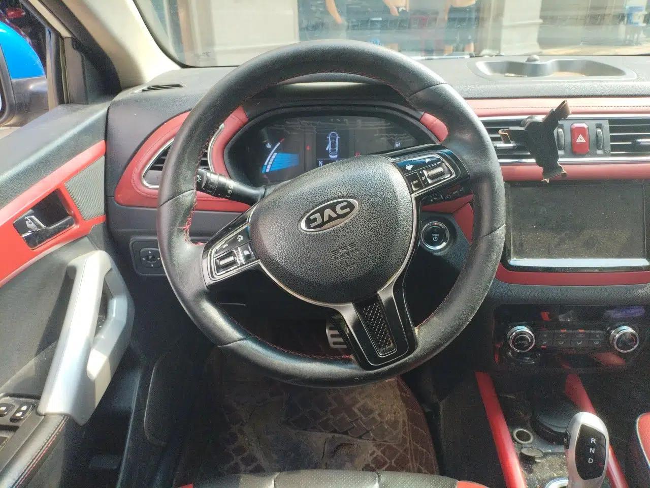 JAC Group iEV7S 2018 Smart Enjoyment Model — миниатюра 10