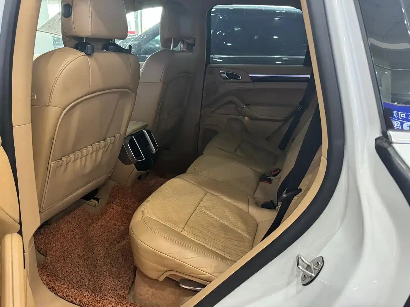 Cayenne 2011 Cayenne 3.0T — миниатюра 5