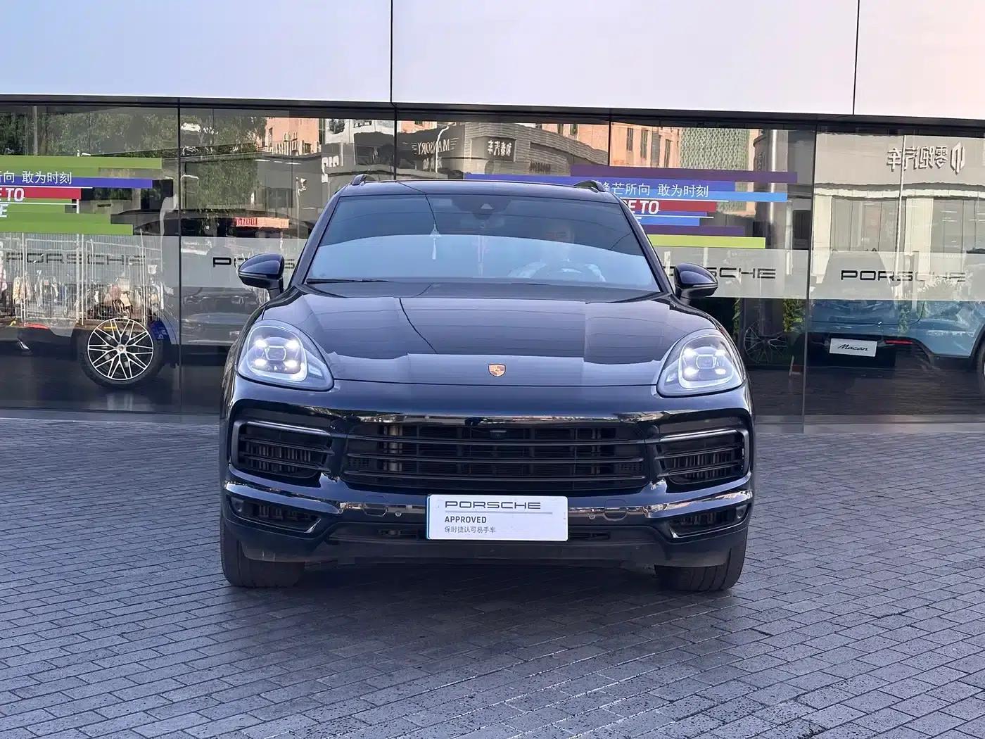 2022 Cayenne 3.0T Platinum Edition — миниатюра 2