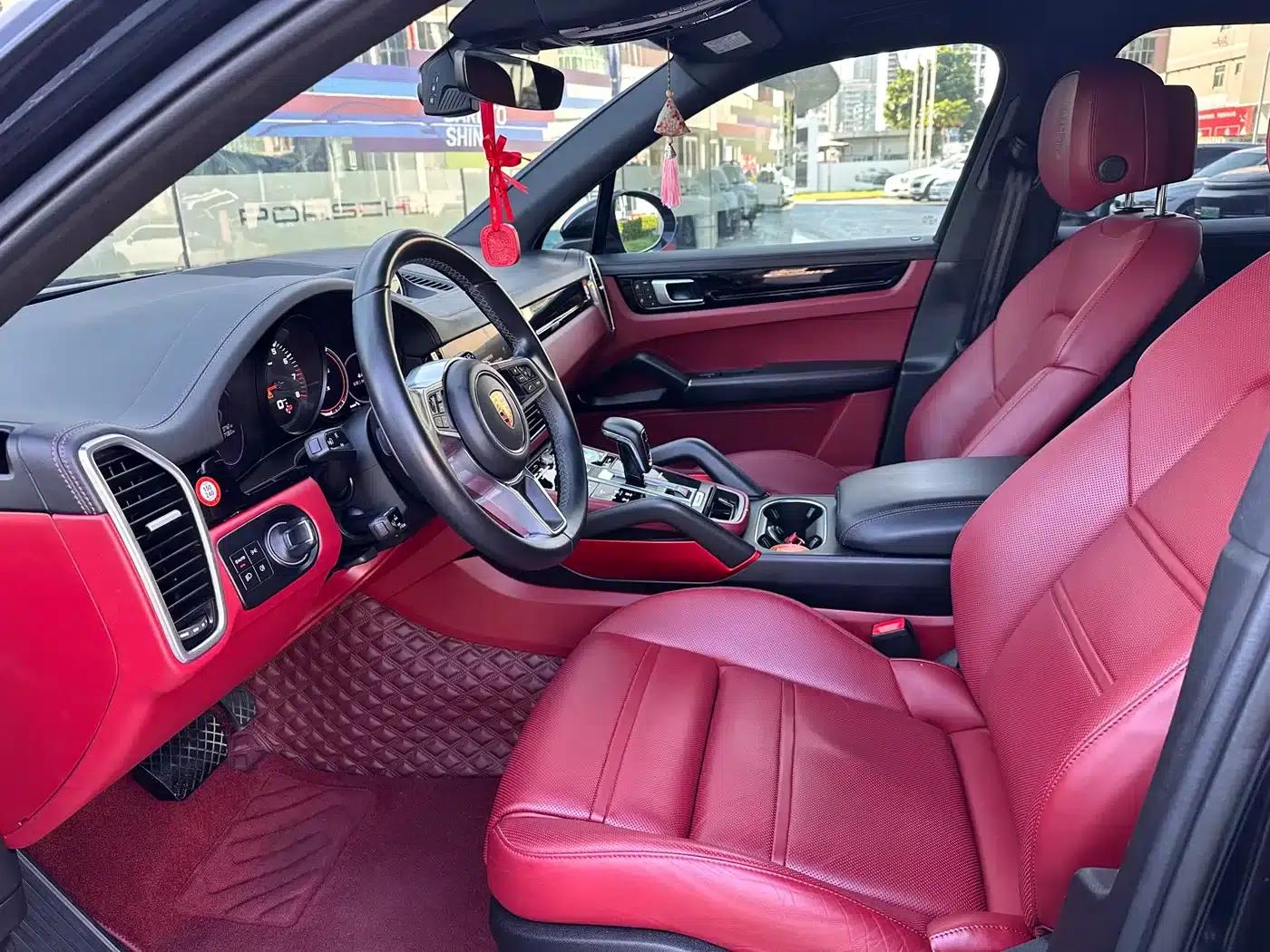 2022 Cayenne 3.0T Platinum Edition — миниатюра 14