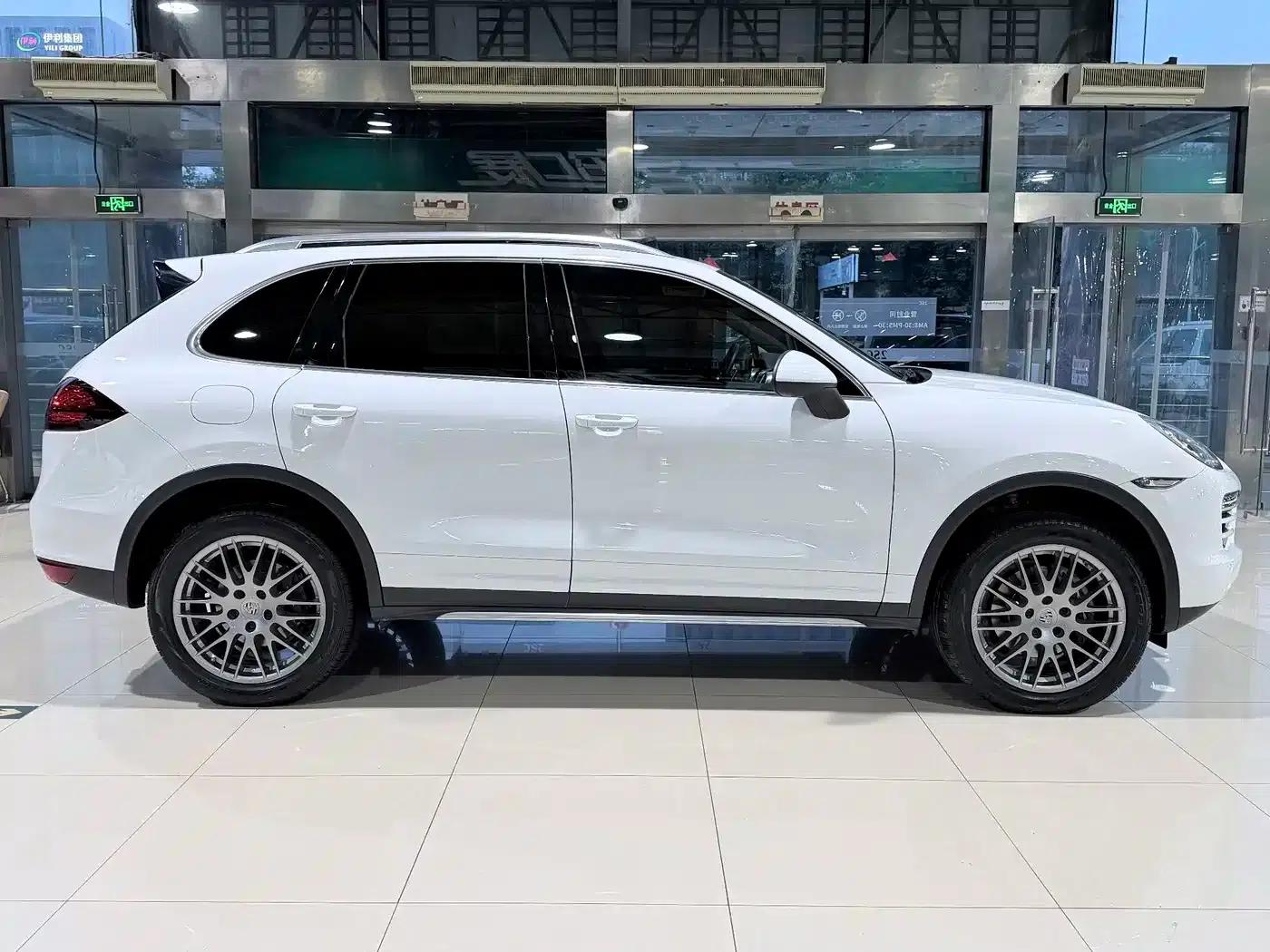 Cayenne 2011 Cayenne 3.0T — миниатюра 21