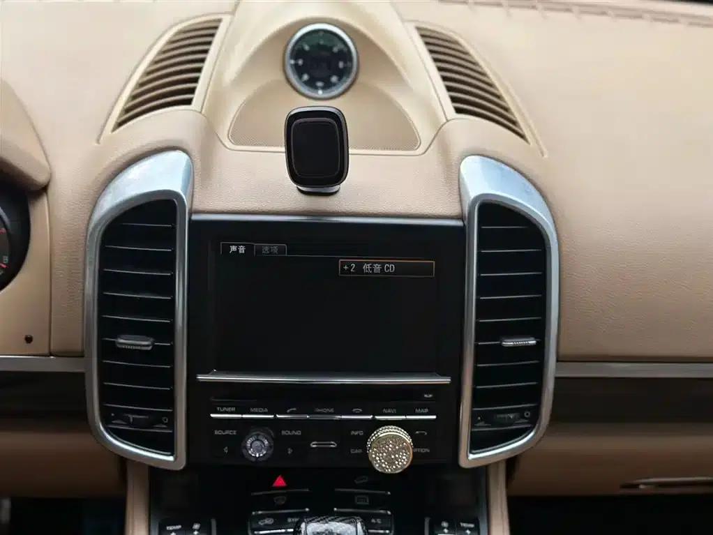 Cayenne 2011 Cayenne 3.0T — миниатюра 16