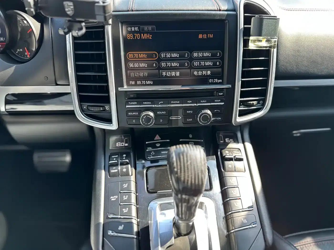 Cayenne 2011 Cayenne 3.0T — миниатюра 14