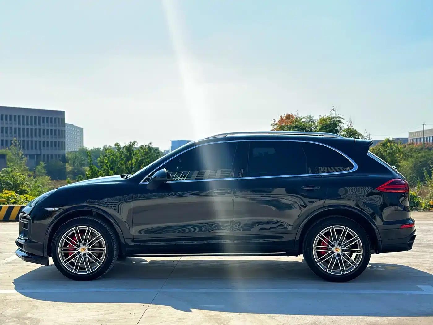 Cayenne 2011 Cayenne 3.0T — миниатюра 7