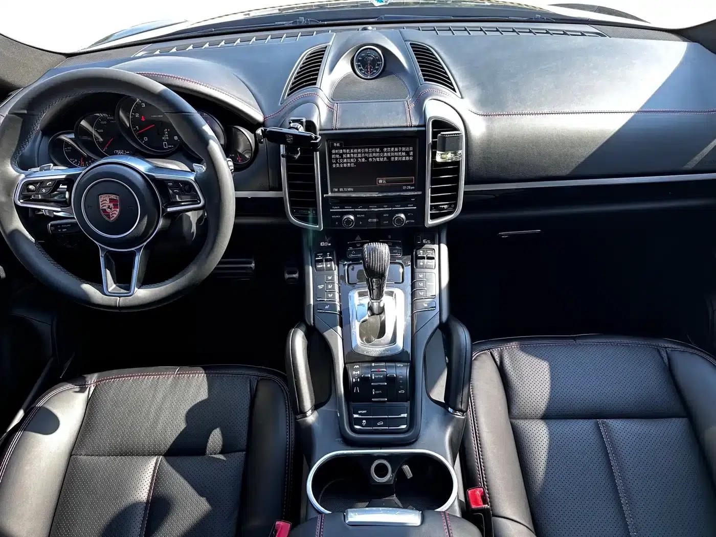 Cayenne 2011 Cayenne 3.0T — миниатюра 8