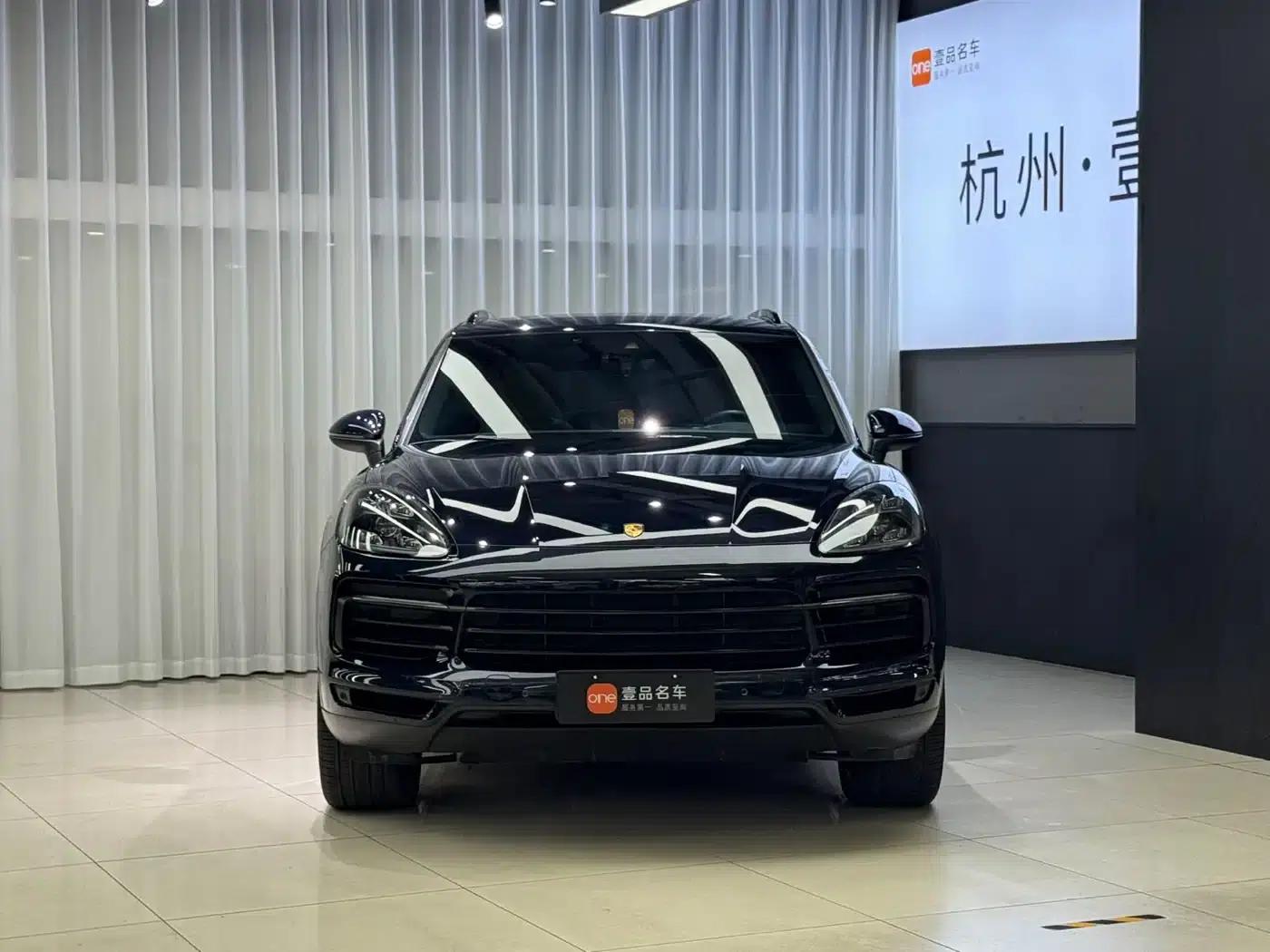 Cayenne 2018 Cayenne 3.0T — миниатюра 2