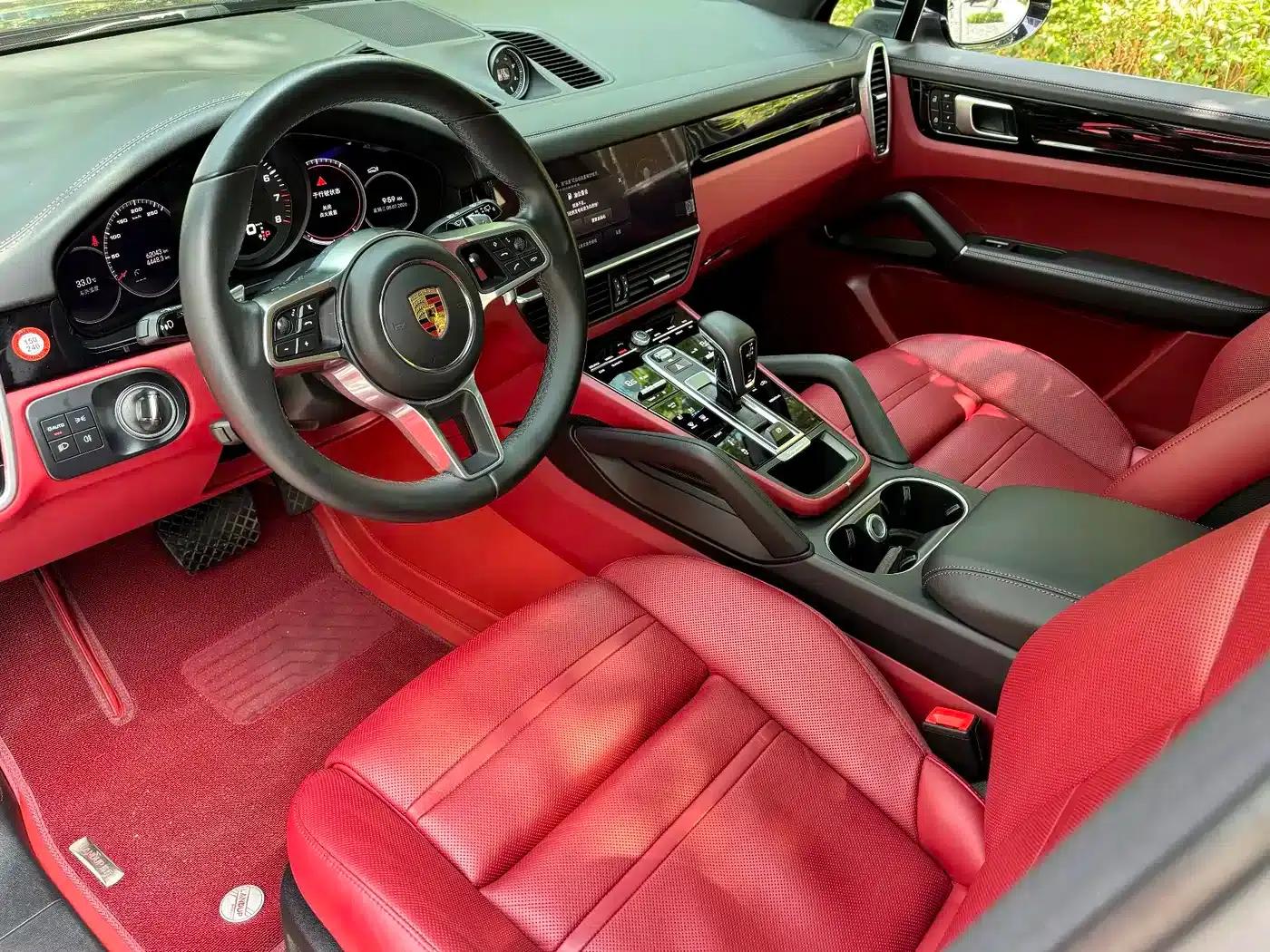 2022 Cayenne 3.0T Platinum Edition — миниатюра 6