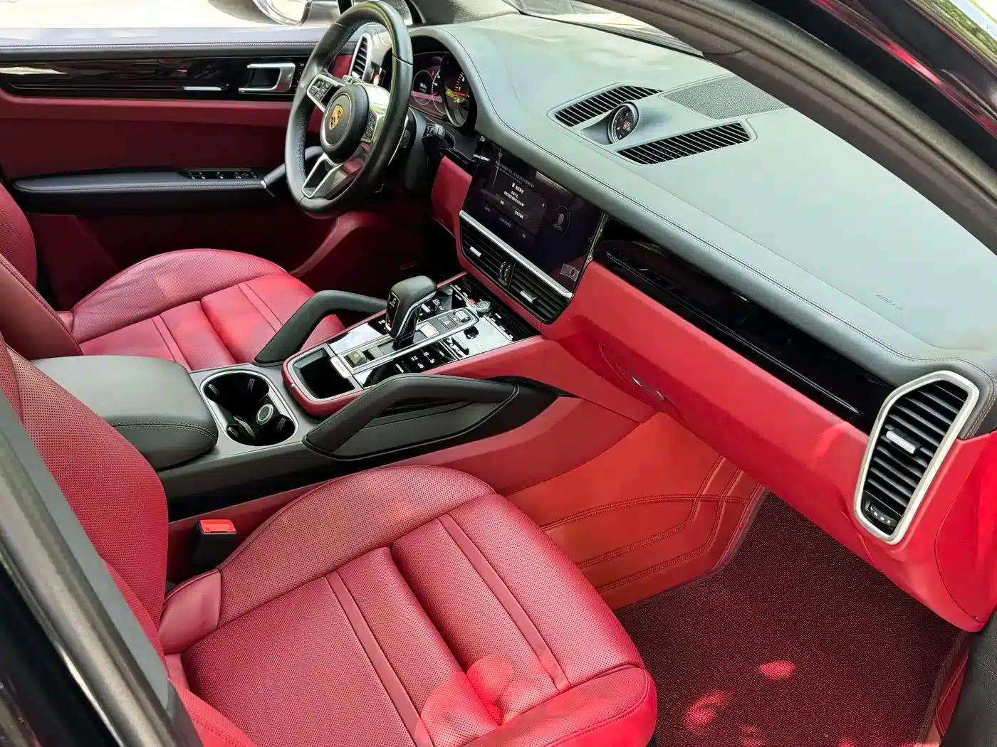 2022 Cayenne 3.0T Platinum Edition — миниатюра 7